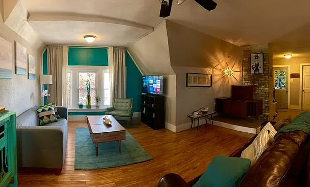 W Pierce St — Photo 3
