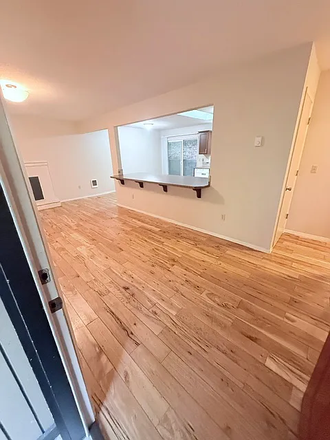 2 bed, 1017 sqft, $1,795 — Photo 3