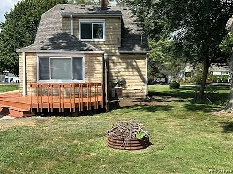 2 bed, 1.0 bath, 1047 sqft, $1,650 — Photo 3