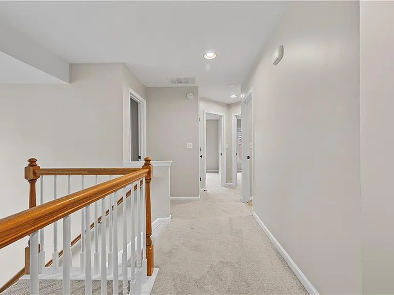 628 Vista Ter — Photo 16