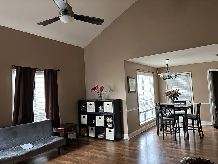 5145 Nicholson Dr #60 — Photo 2