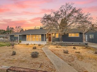 201 N Keene Way Dr, Medford, OR