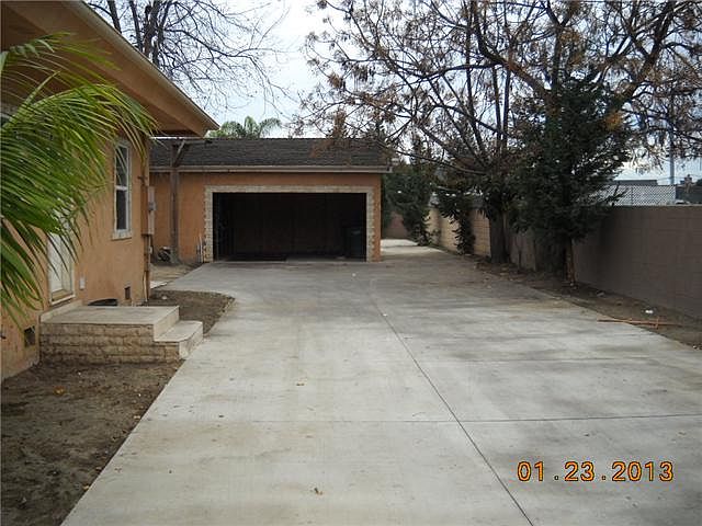 2nd image of 12116 Downey Ave