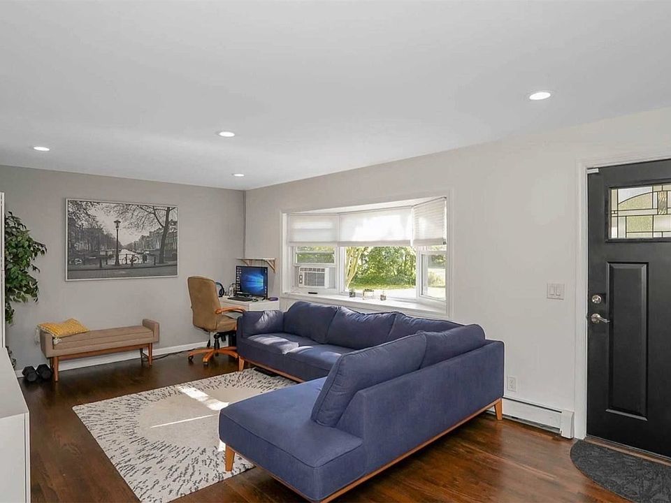 1219 Waverly Ave, Farmingville, NY 11738 MLS 3462039 Zillow