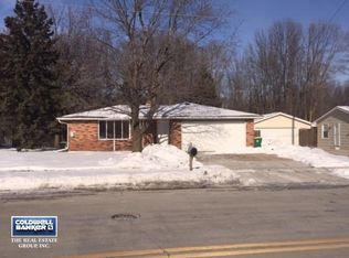 2042 9th St, Green Bay, WI 54304