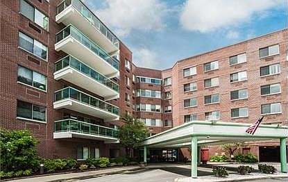 1st image of 609 W South Orange Ave APT 3JK