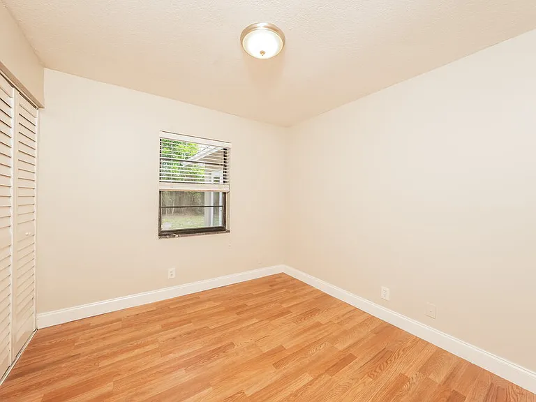9104 Affirmed Ln — Photo 12