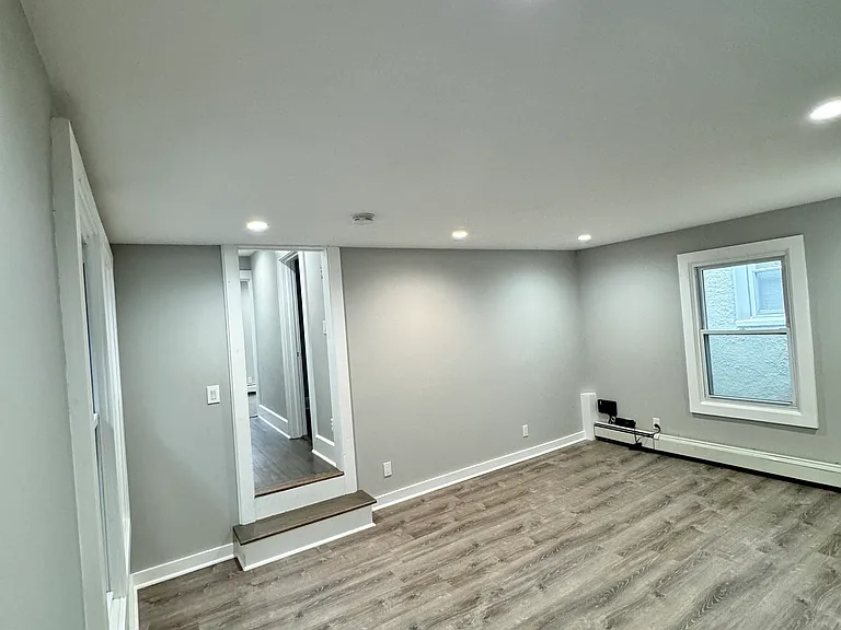 184 Forest St #2 — Photo 10