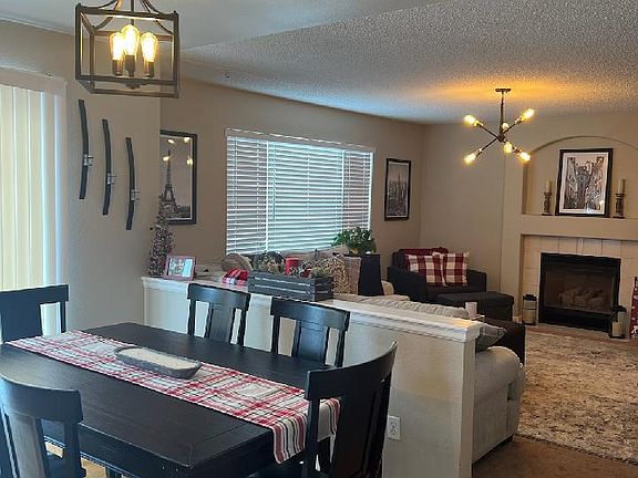 4th image of 9760 Cove Creek Dr