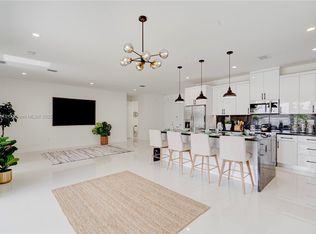1805 NW 22nd Ct #1805, Miami, FL 33125