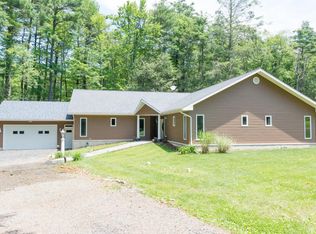 209 Calhoun Xing, Stroudsburg, PA 18360