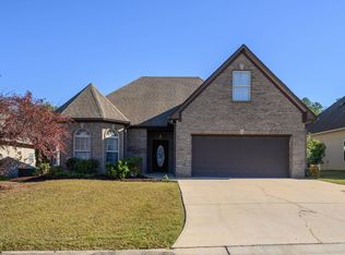 2064 Highview Way, Calera, AL 35040