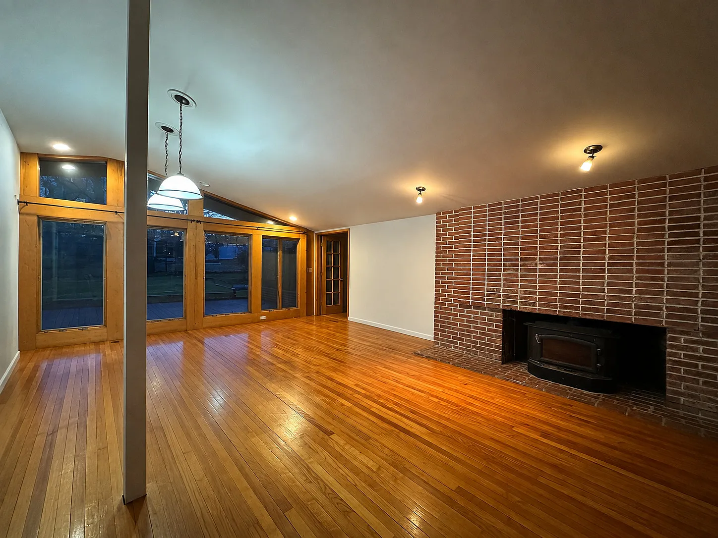 43 Tephanic Ave — Photo 3