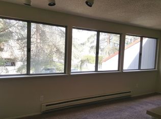 379 N 29th Ave APT 3, Cornelius, OR 97113