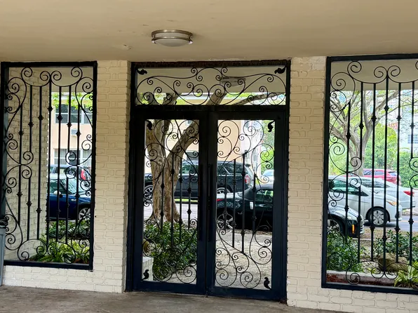 1014 Salzedo St APT 304, Coral Gables, FL 33134
