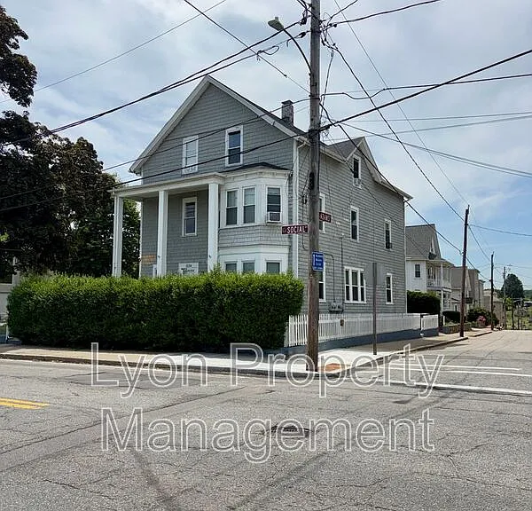 1134 Social St #1 — Photo 1
