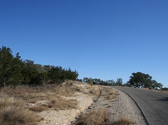 3rd image of 1720 Mountain Spgs
