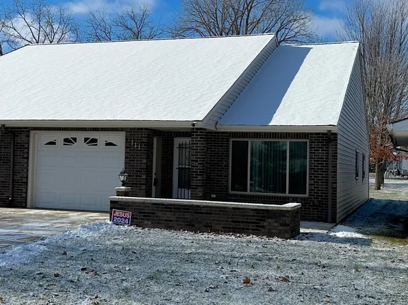 111 3rd St SE, Grand Meadow, MN 55936