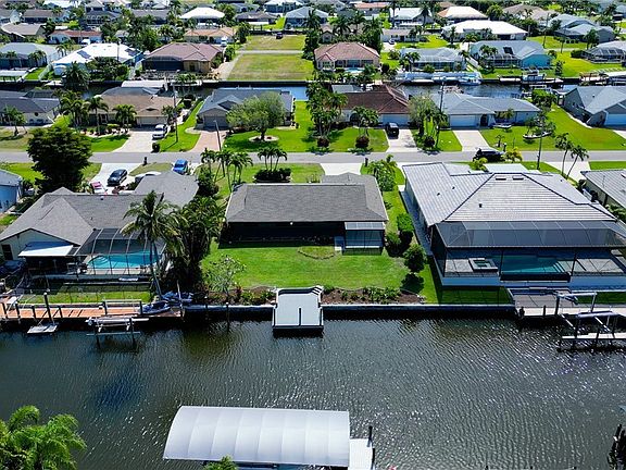 4th image of 5024 SW 11th Pl