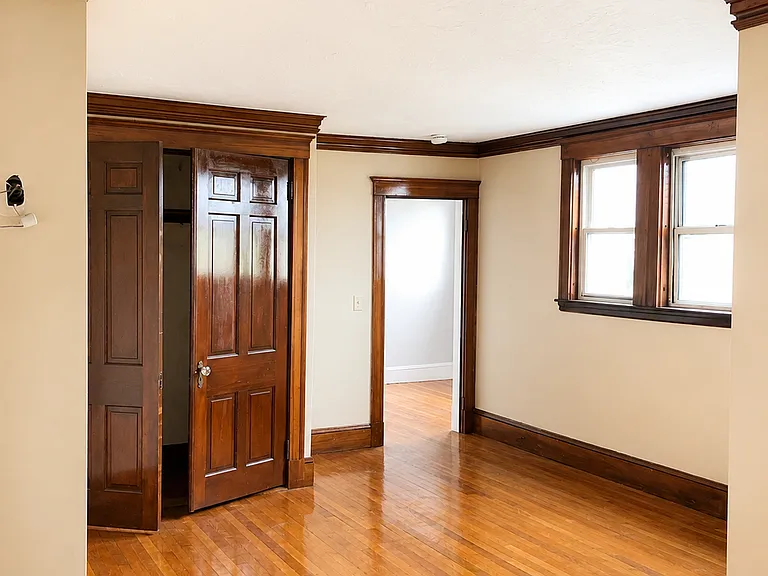 21 Kemper St #4 — Photo 5