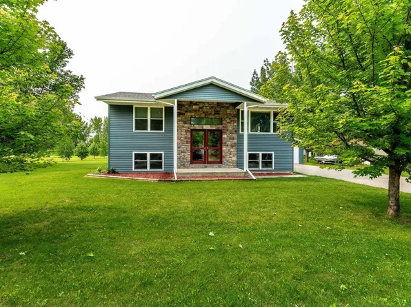 704 9th Ave SE, Barnesville, MN 56514