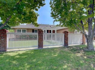 3118 Dublin St, Costa Mesa, CA 92626