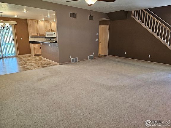 5th image of 1130 S 9th Ave #105