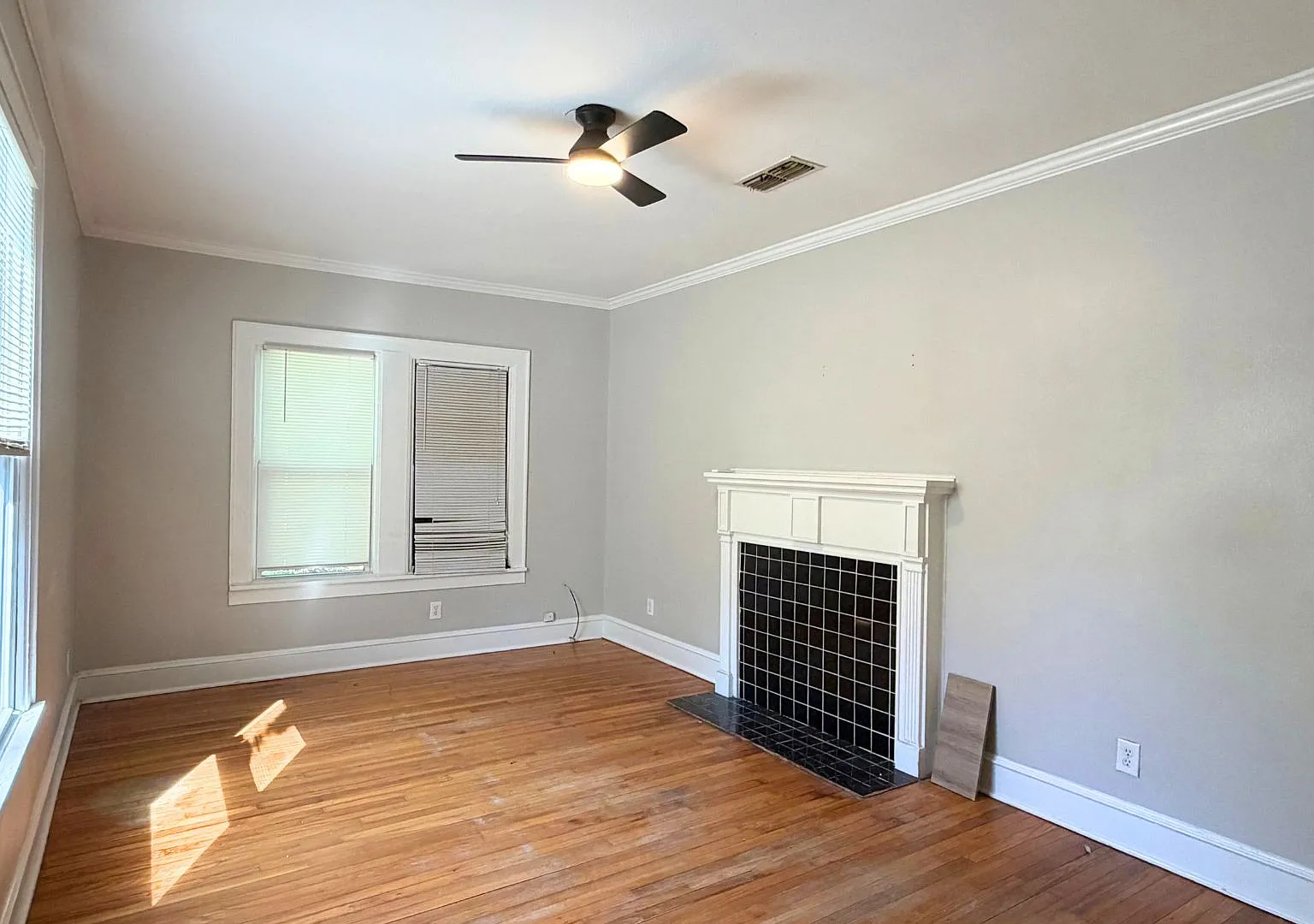 3 bed, 1448 sqft, $1,100 — Photo 3