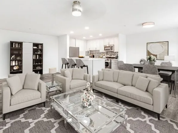 Ruxton Towers Apartments