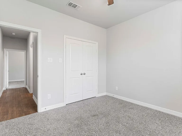 244 Mossy Meadow Dr — Photo 9