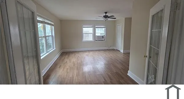 4912 Avenue O #RR — Photo 2