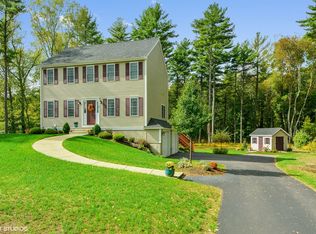 74 Franklin St, Halifax, MA 02338