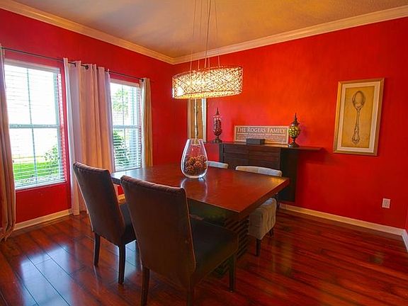 4th image of 726 Bellshire Way