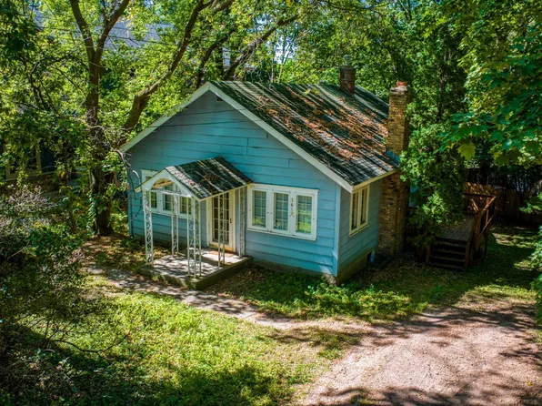 3610 Northome Ave, Deephaven, MN 55391