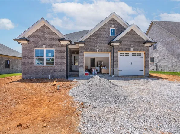 328 Olympia Ct, Bowling Green, KY 42103