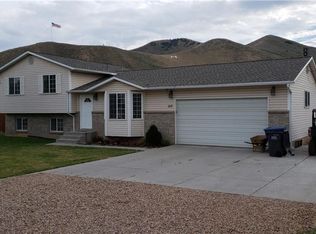 150 S 100 W, Henefer, UT 84033