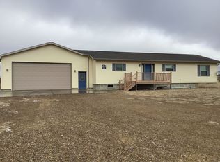 1501 10th Ave SE, Dickinson, ND 58601