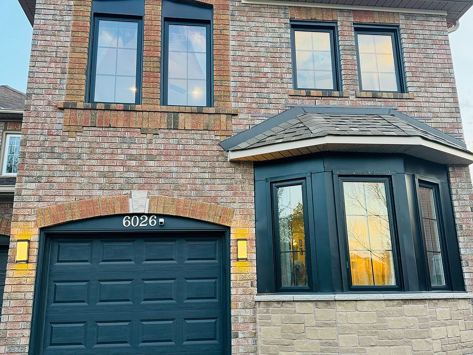 1st image of 6026 Clover Ridge Cres