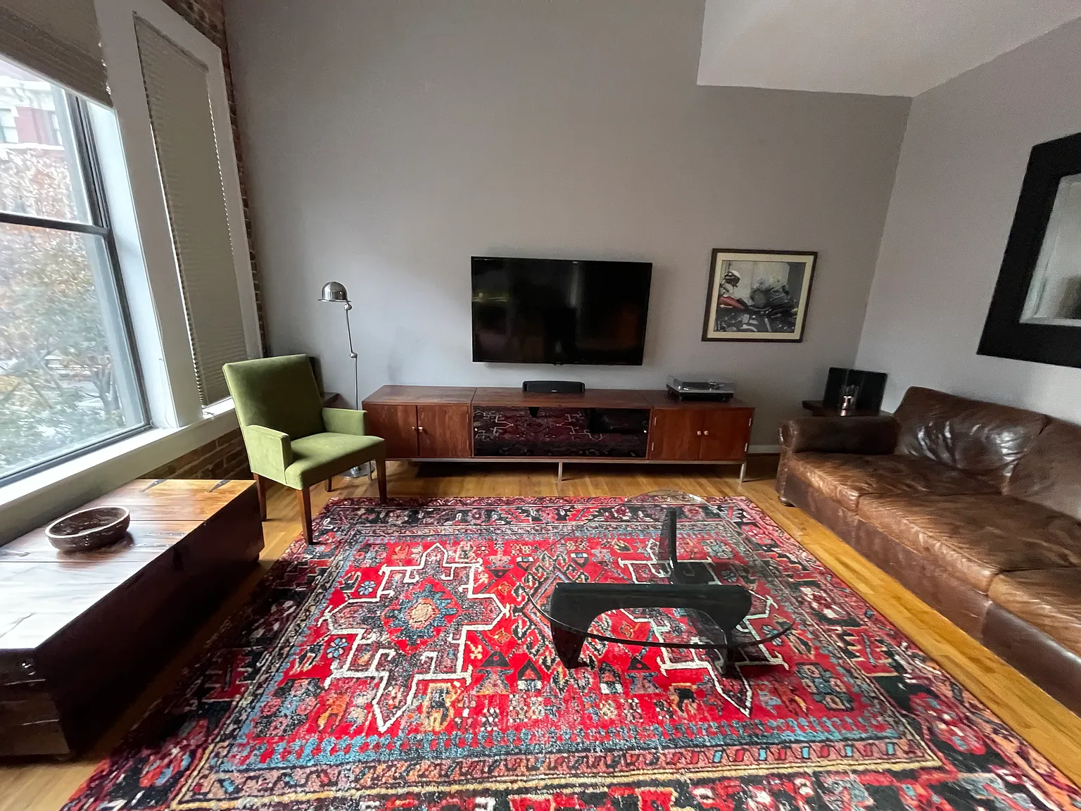 1 bed, 934 sqft, $2,100 — Photo 2