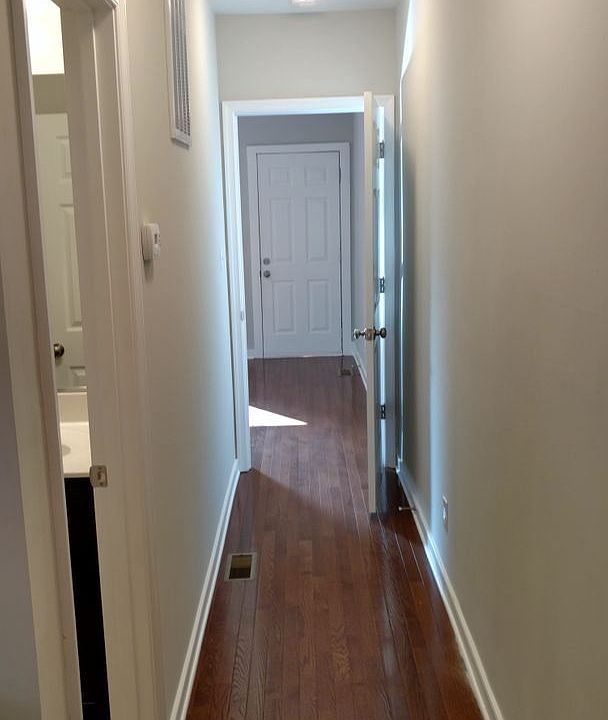 1st image of 604 N 32nd St APT D