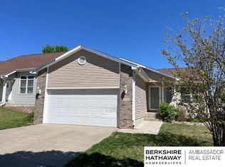 2628 W Garfield St, Lincoln, NE 68522