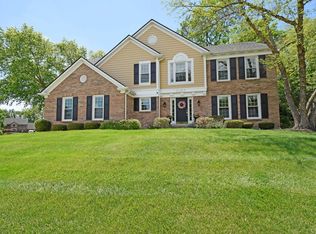2053 Berkshire Club Dr, Cincinnati, OH 45230