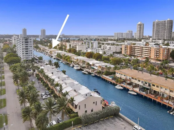 3648 NE 167th St #27, North Miami Beach, FL 33160