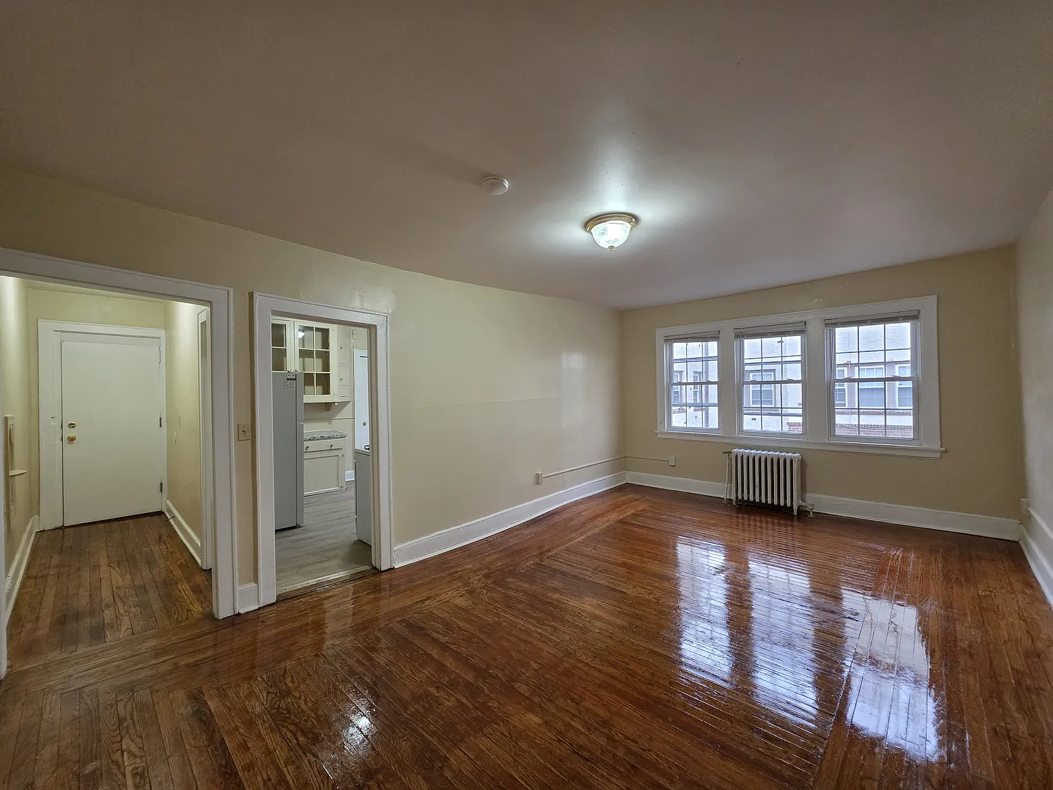 1 bed, $1,400 — Photo 2
