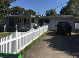 514 Barclay St, Belpre, OH 45714