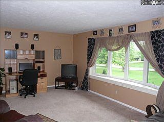 4th image of 9984 Vista Dr