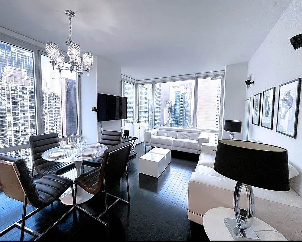 247 W 46th St APT 3405 photo 1