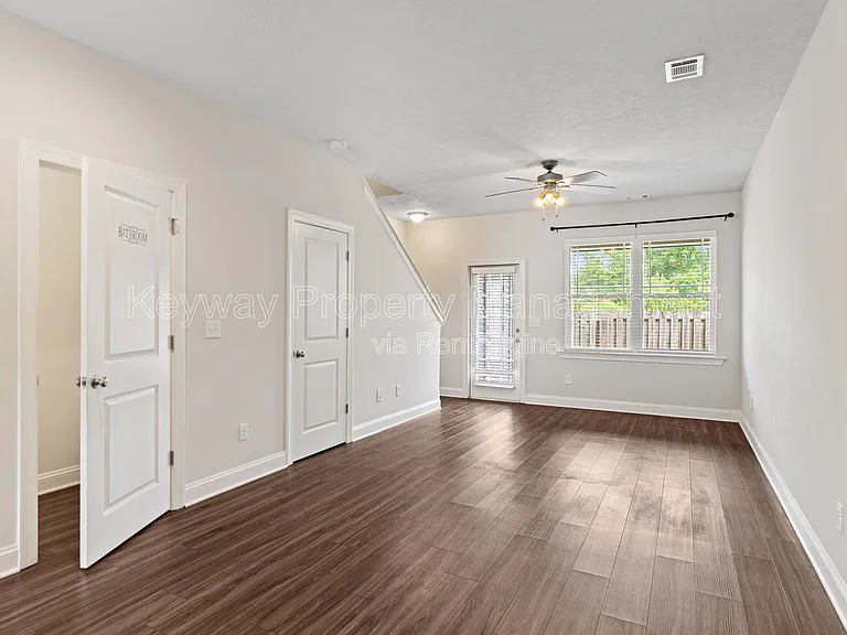 1913 Butternut Dr — Photo 4
