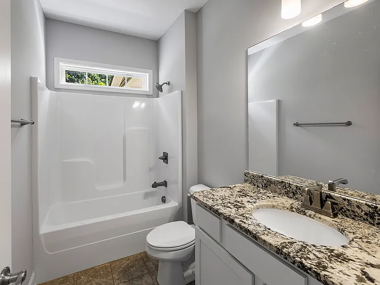 2107 Kangaroo Ln — Photo 32