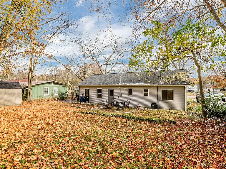 2434 Pinecrest Ave — Photo 54